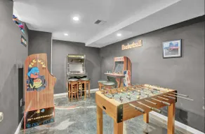 Autumn Getaway: Lakefront + Sauna + Jacuzzi - Image 2
