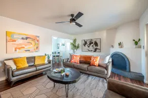 Escape to beautiful Phoenix w/heated pool & games! - Image 2
