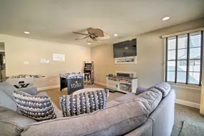 Spacious Brigantine Home ~ 1 Block to Beach! - Image 3