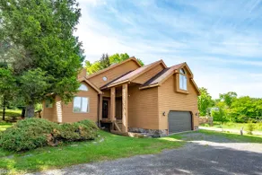 Fabulous Mountainside flugt / Rippling Waters / Walk til Slope / 195 Brookside Rd. - Image 5