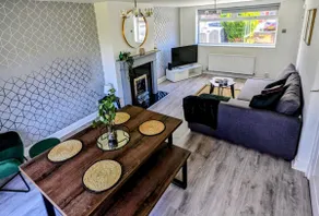 3 Bedroom-Gift-Comfort-Private bathroom- - Image 2