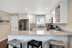 Nearly NEW 2 BR guest house w/patio in Corvallis! - Image 2