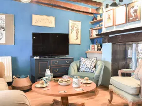 Teal Cottage - Image 2