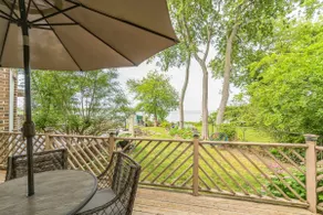 Relaxing Luxurious Waterfront in Hampton  - Image 2