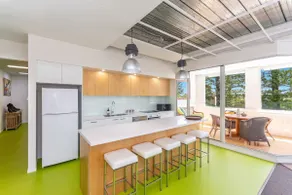THE Ritz - Yamba Escape in the Heart of Town - Holiday Yamba - Image 3