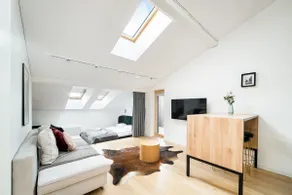 Superior Studio in City Centre with Balcony - Image 2