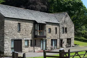 Grange Cottage, Windermere - with lake access - Image 3