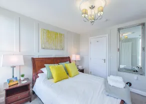 Ultra Modern: Luxury 1-Bed Serviced Apartment - Image 2