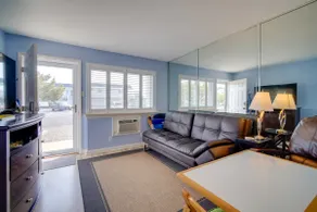 First-Floor Brigantine Condo: Steps to Ocean! - Image 3