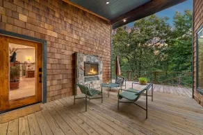 Designer Woodland Retreat w/ Hot Tub + Fire Pit - Image 4