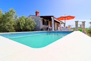 Ferienhaus mit privatem Pool, Grill und Terrasse | Wasserblick - Image 5