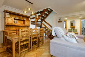 Mundarrey Biescas Accommodation, Pool, Barbecue - Image 5