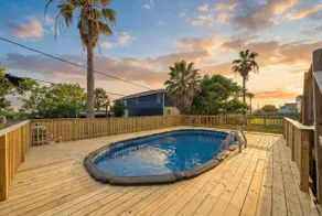 Stylish Beach House with Pool & Fire Pit - Image 4
