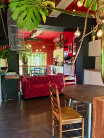 Love Kot, a romantic apartment with a hot tub - Image 2