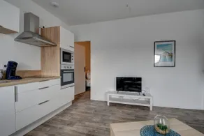 Quiet L-Apartment – View of the Elorn - Image 4