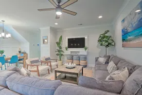 4 Mi to Beach: Family-Friendly Hilton Head Retreat - Image 4