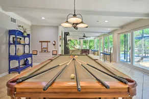 Game Room & Pool: Huge Lutz Family Retreat - Image 3