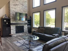 Saylers Beach Home - Image 5