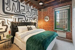 Retro meets Industrial at Heritage Bond Store - Image 2
