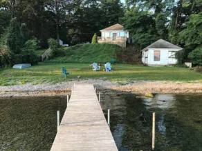 100ft Level Lakefront w Hot Tub + Walk to Brewery - Image 2