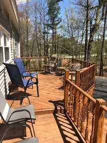 Brookside Wine Country Cottage Retreat w Hot Tub - Image 3