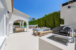 Sea Breeze - By Almarina Villas - Image 4