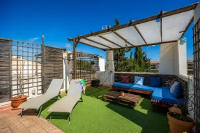 Ferienhaus „Casa Arts 50“ mit Pool, WLAN, Klimaanlage, Terrasse und Garten - Image 4
