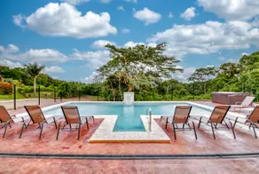 Stunning views of Lake Arenal & Volcano in Secure Safe Gated Vacation Community - Image 2