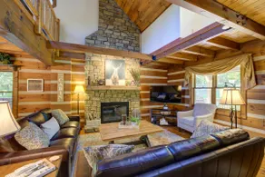 Acre Ridge Cabin - Image 5