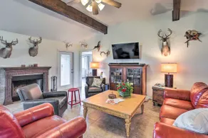 Charming Cameron Farm Retreat ~ 41 Mi to TAMU - Image 3