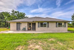 Charming Cameron Farm Retreat ~ 41 Mi to TAMU - Image 2