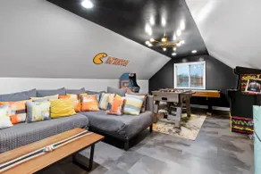 3min to Aquarium | Secret Game Room | 3 King Beds - Image 2