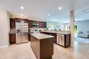Orange Park, Main Level Suite, Pet Friendly - Image 3