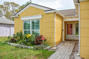 Lanai & Pond at Tranquil Bradenton Retreat! - Image 2