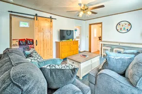 Historic Cabin Retreat: Steps to Okoboji Lake - Image 4