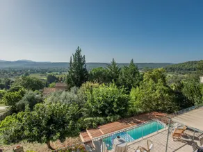 Stylish villa with air conditioning - Image 5