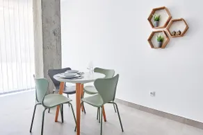 9NIDOS Céntrica Suites - APARTAMENTO PREMIUM 1 ROOM 6 - Image 4