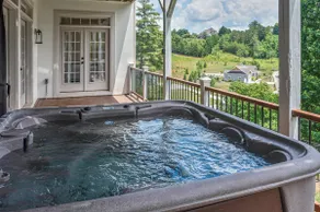 Sleeps 18: Swim Spa, Hot Tub, 18 Mins to Asheville - Image 3