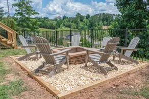 Sleeps 18: Swim Spa, Hot Tub, 18 Mins to Asheville - Image 4