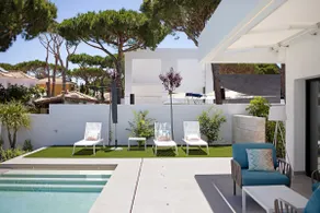 Lola Sea Villa - Image 3
