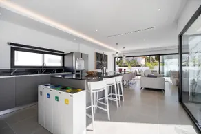 Andrea Sea Villa - Image 3