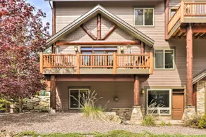 Flathead Lake Getaway w/ Balcony, Fireplace! - Image 2