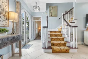 Whispering Palms Beach House - Image 3