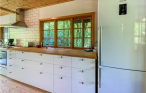Gorgeous Home In Mollaryd With Wifi - Image 3