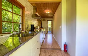 Gorgeous Home In Mollaryd With Wifi - Image 4