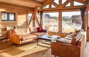 Beautiful Home In Øyer With Sauna - Image 2