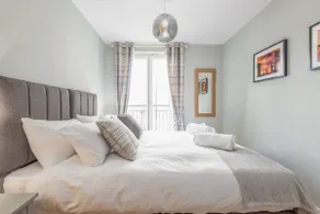 The Argyle Apartment - Image 5