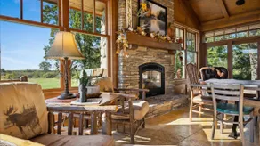 The Getaway- Snowmobiling| Hot Tub| BachParty - Image 4