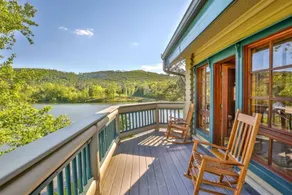 Falling Waters Lodge Lake Front Home & Wedding Venue - Image 4