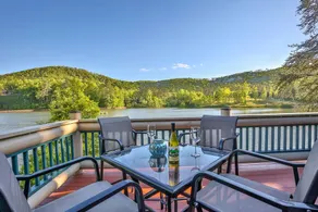 Falling Waters Lodge Lake Front Home & Wedding Venue - Image 2
